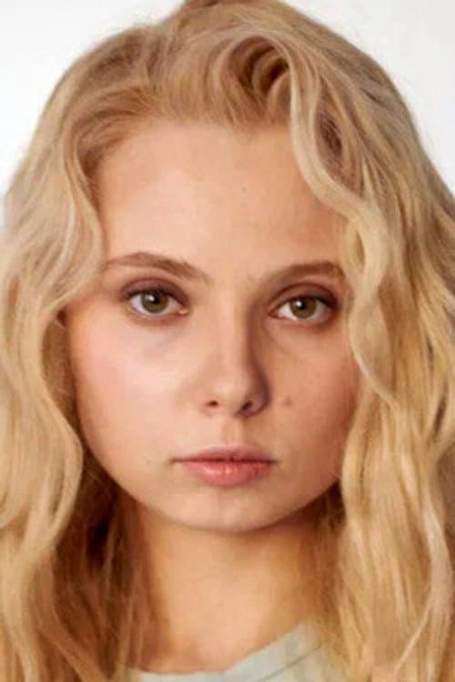 Полина Русакова