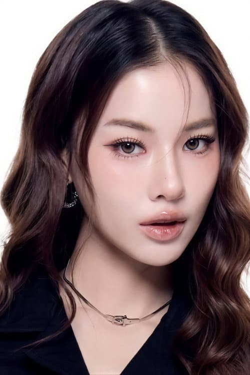 พลอย จุฑามาศ