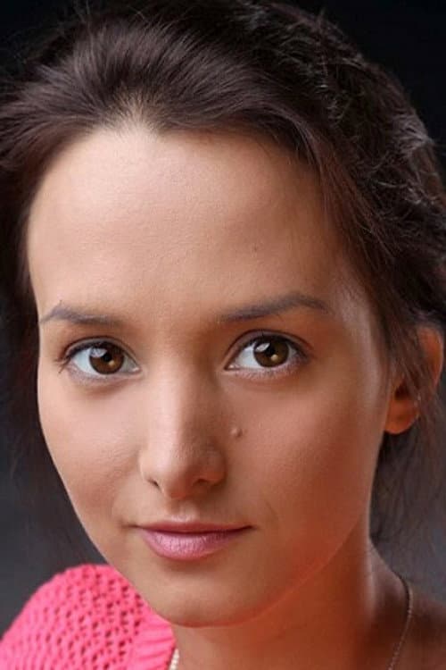Виктория Попова